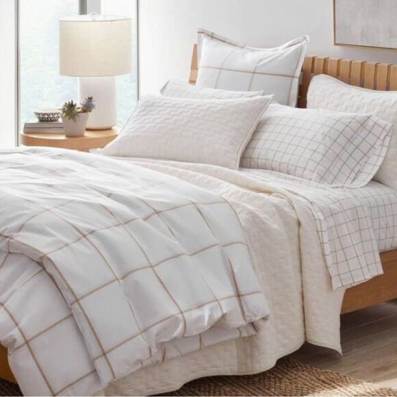 New Bundle 2 Euro Shams, The Company Store
Window Pane Plaid Yarn Dyed- Wheat - Picture 4 of 8